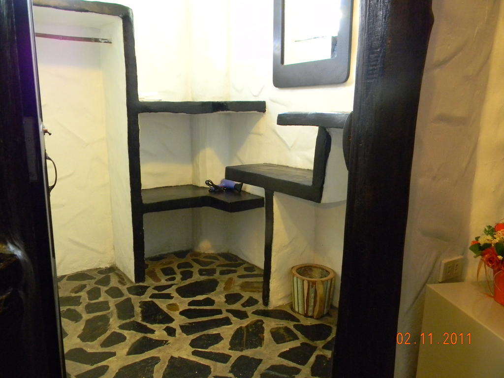 Baan Pong Tara Hotel Suan Phueng Ruang foto