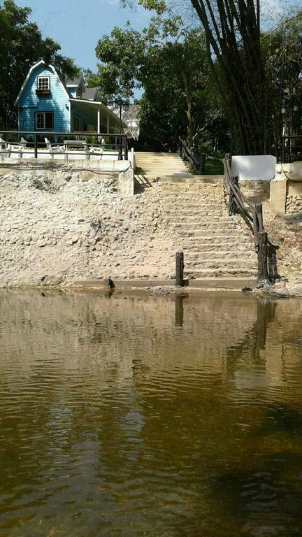 Baan Pong Tara Hotel Suan Phueng Bagian luar foto